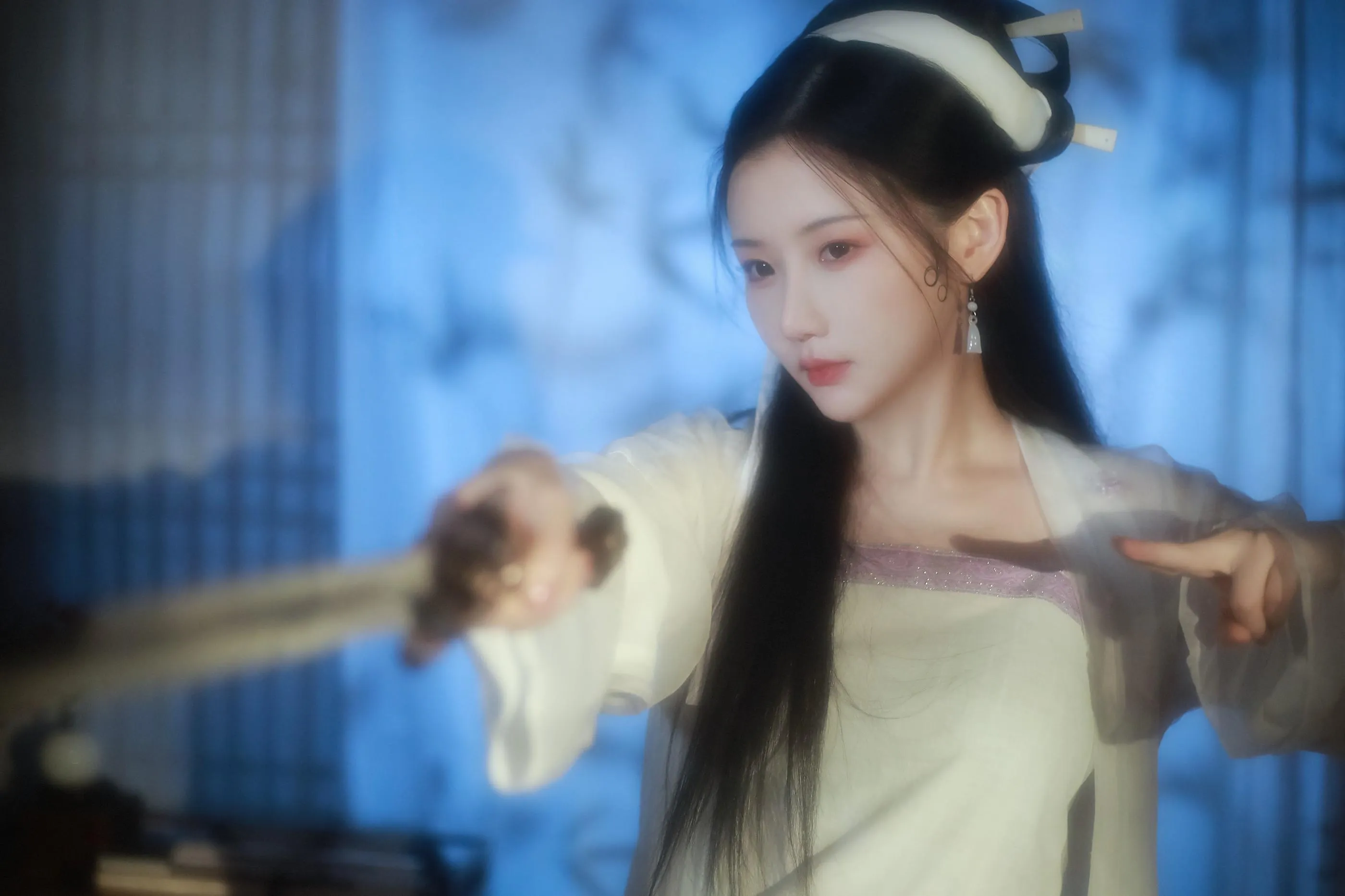 [艺图语] 2022.05.17 白蛇 zhouzhou [27P]插图2